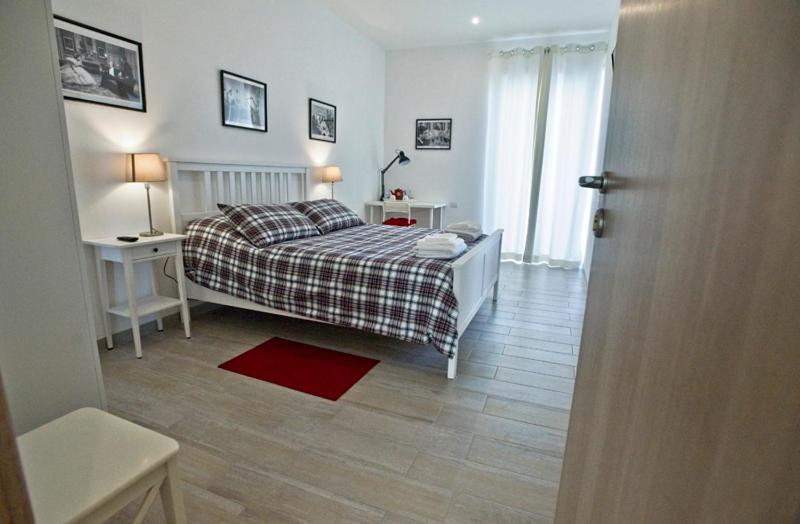 Fellini Bed & Breakfast โรม ภายนอก รูปภาพ
